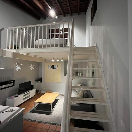 Life M&P Apartment Sevilla Bagian luar foto
