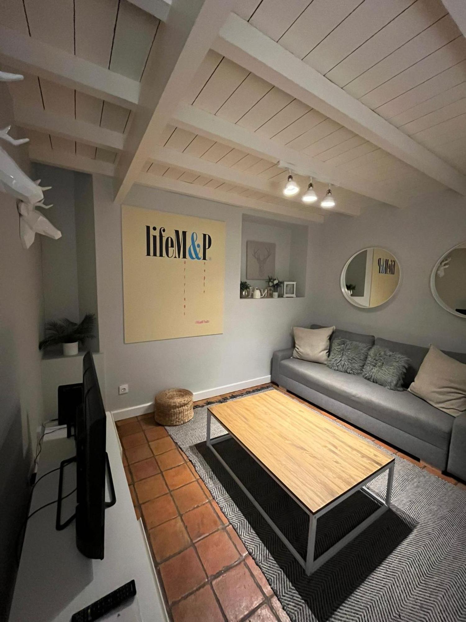 Life M&P Apartment Sevilla Bagian luar foto