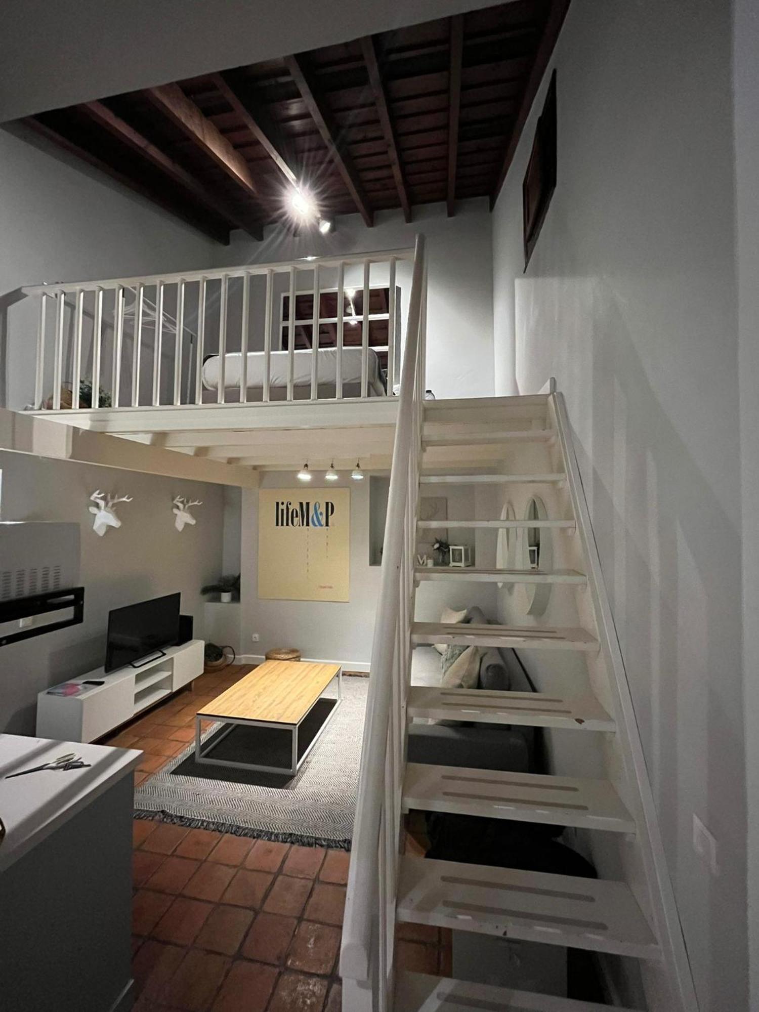 Life M&P Apartment Sevilla Bagian luar foto